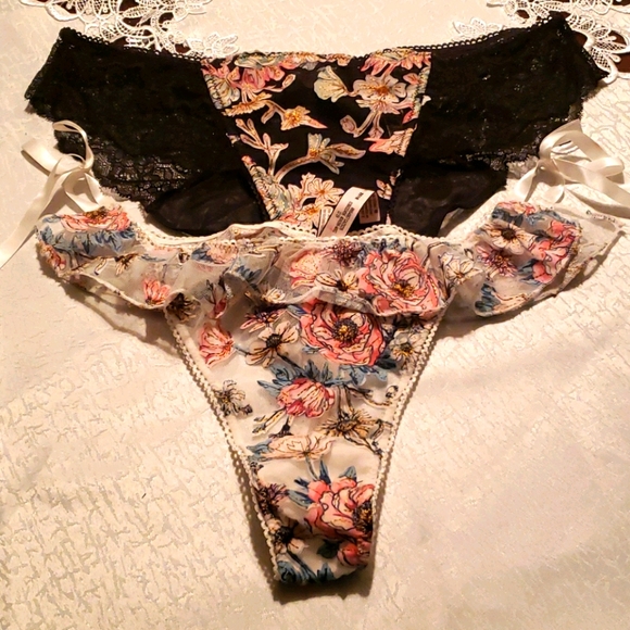 Victoria secret woman - Picture 1 of 8